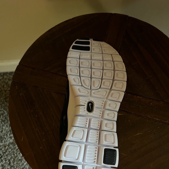 Women’s Nike Free Run2 - Picture 6 of 8